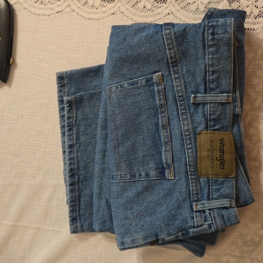 Wrangler Jeans - Picture 4 of 4